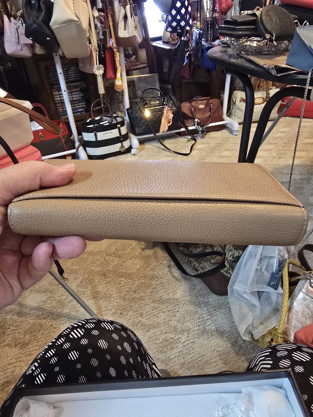 Furla Women's Beige Leather Wallet Clutch In Box w Dustbag 7x4" - Picture 6 of 7